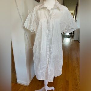 NWT Walter Baker Shortsleeve White Button Down Tunic